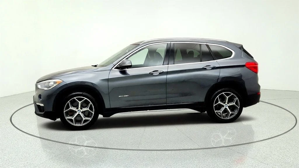 Used 2017 Mineral Grey Metallic BMW xDrive28i w/ Premium Pkg, Tech Pkg & Driving Assist Pkg image 8