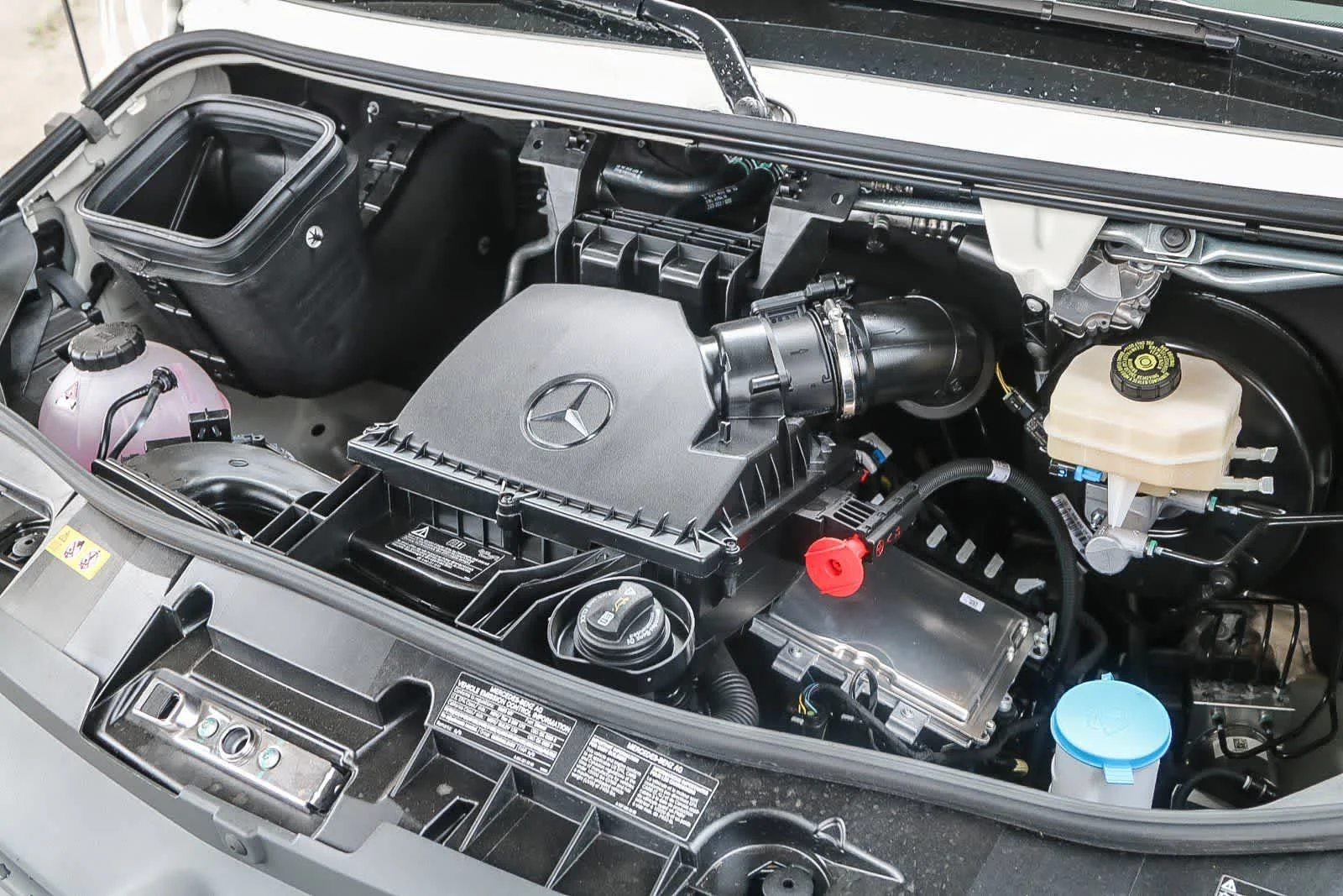 New 2025 Gray White Mercedes-Benz Cargo 144WB High Roof RWD 2.0L I4 Diesel Turbo SO image 51