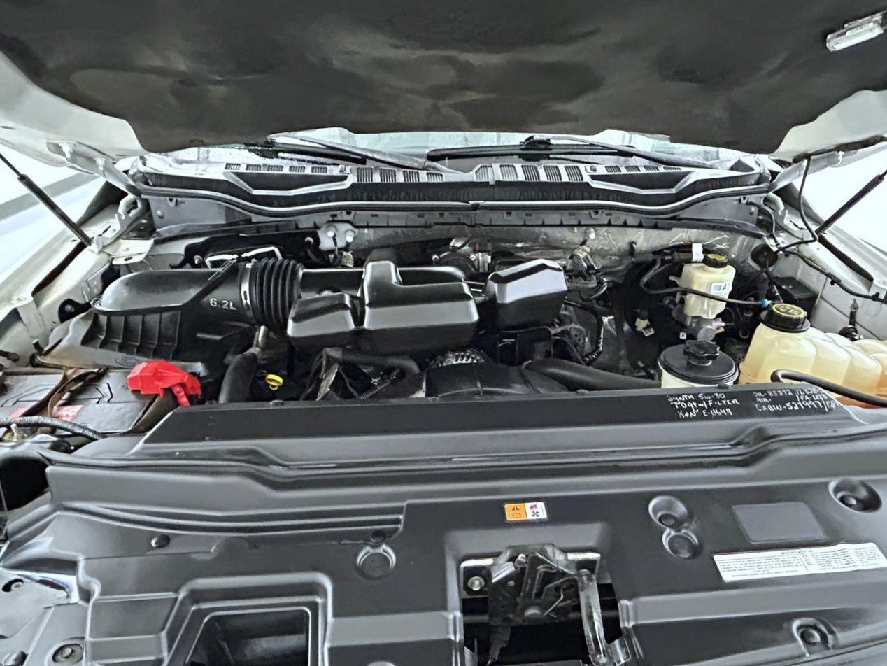 Used 2017 White Ford XLT image 25