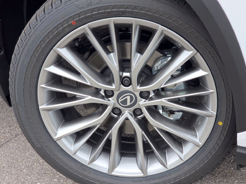 New 2026 Ultra White Lexus PREMIUM image 19