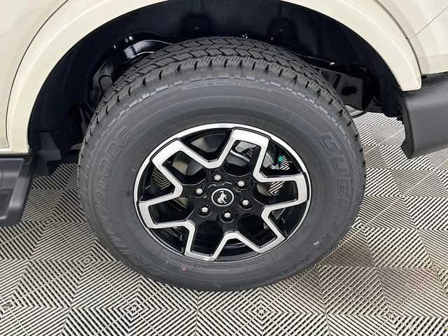 New 2026 Ford Bronco Outer Banks