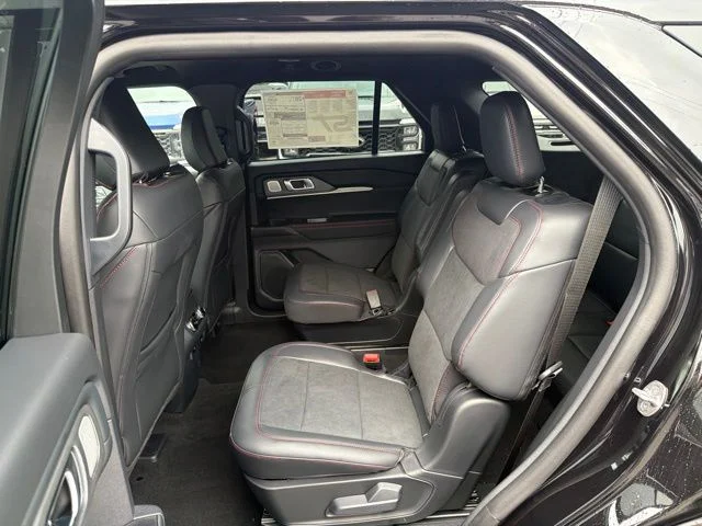 New 2026 Agate Black Metallic Ford ST image 42