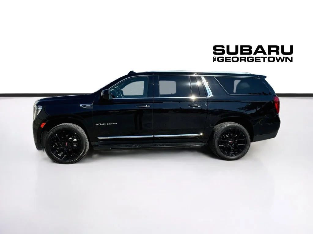 Used 2023 Black GMC SLT image 4