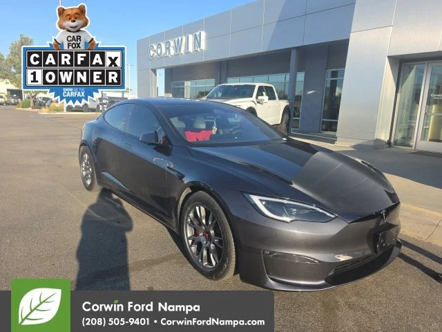 Used 2023 Stealth Gray Tesla  image 1