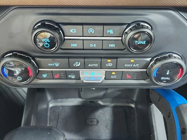 2022 Ford Bronco 2-Door Outer Banks - Photo 31