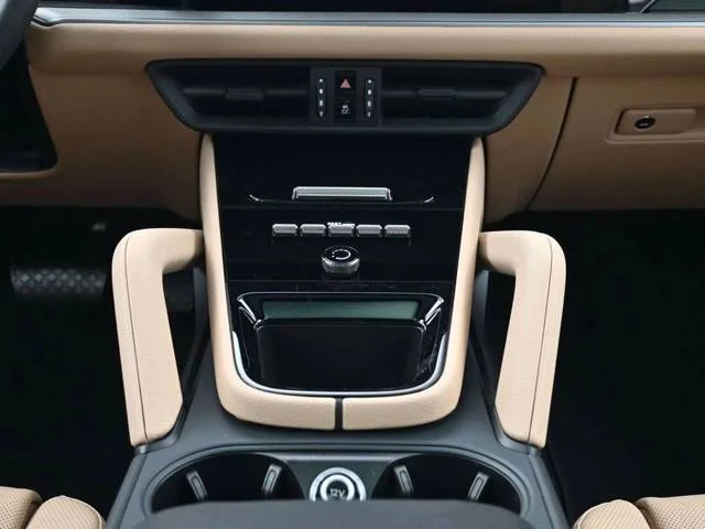 2026 Porsche Cayenne Base - Photo 10