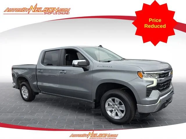 Used 2025 Sterling Gray Metallic Chevrolet LT image 1