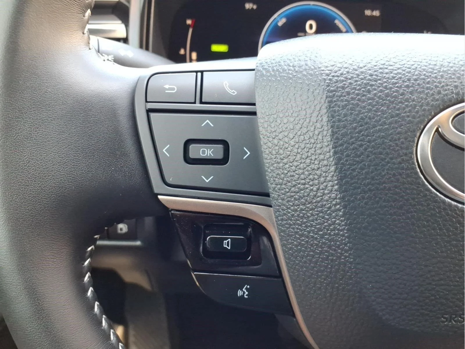 Used 2026 Underground Toyota SE image 20