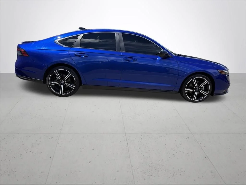 Used 2024 Blue Honda Sport image 5