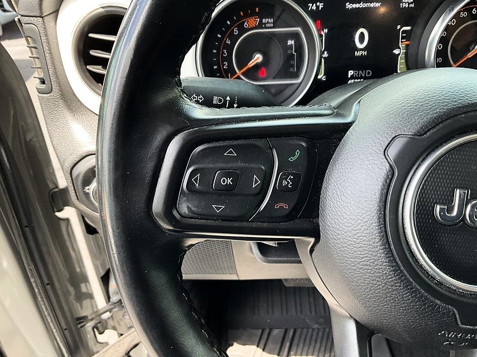 Used 2021 Gray Jeep Unlimited Sport image 28