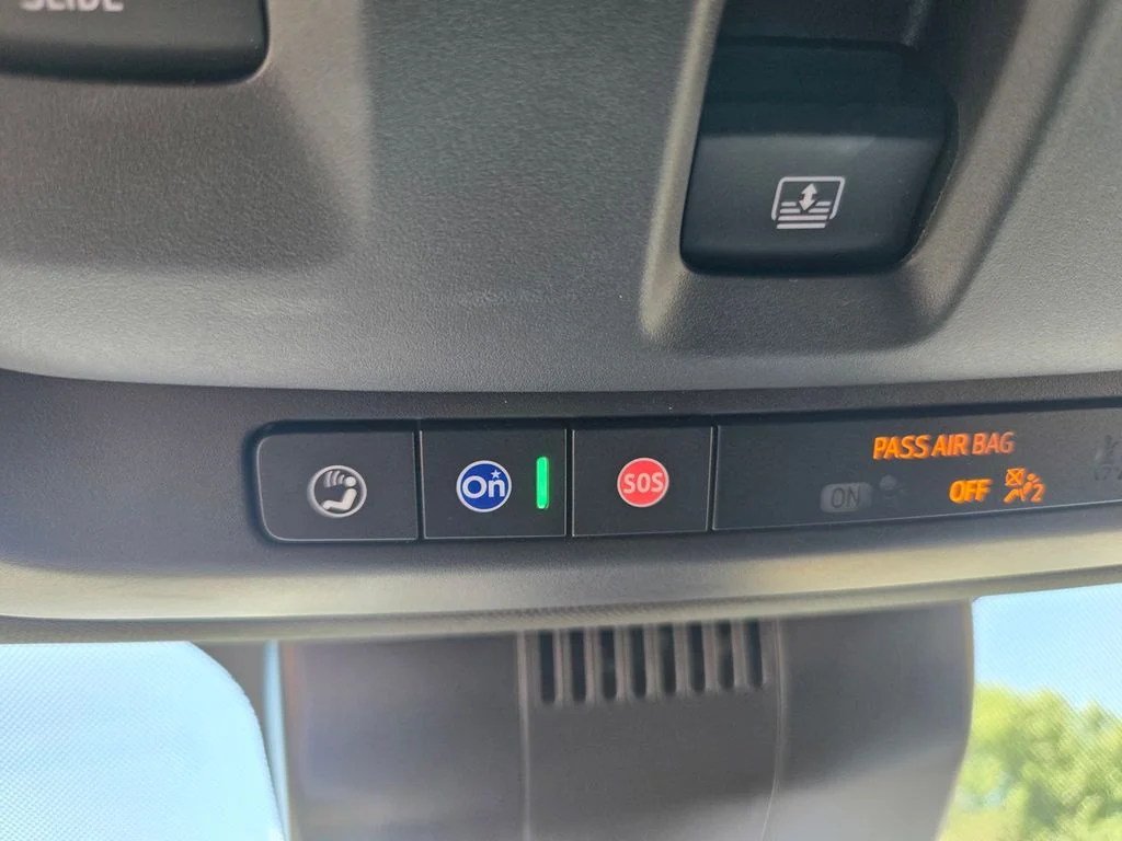 Used 2023 Summit White GMC Denali image 24
