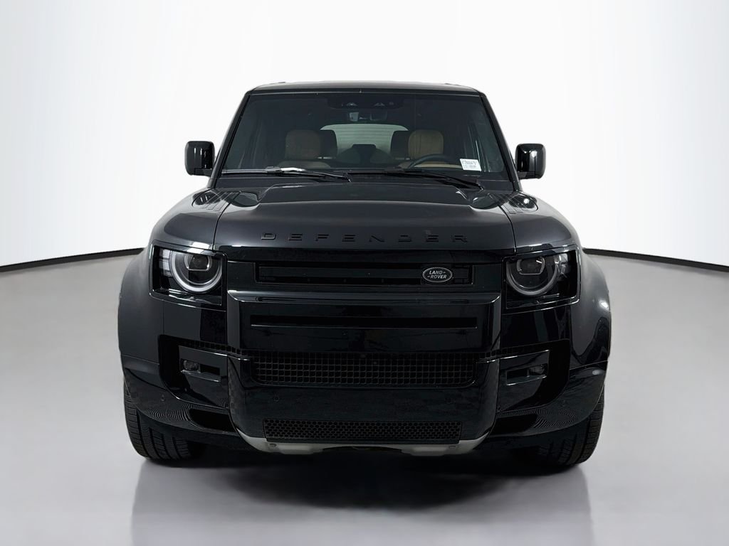 New 2026 Santorini Black Land Rover V8 image 2