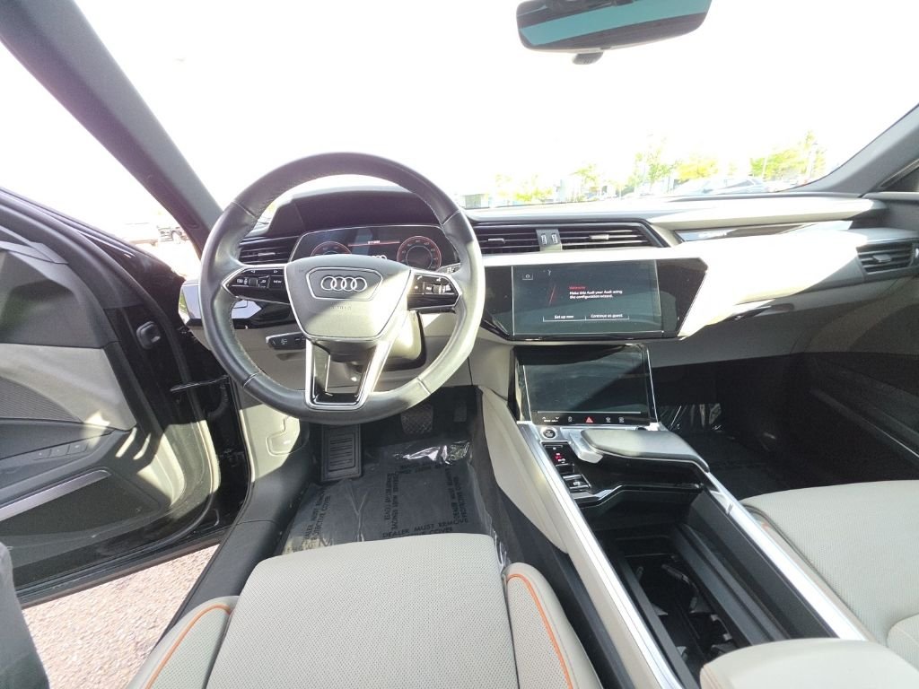 2024 Audi Q8 e-tron Prestige - Photo 7
