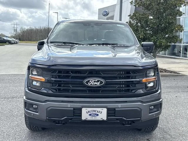 New 2026 Carbonized Gray Metallic Ford XLT image 14