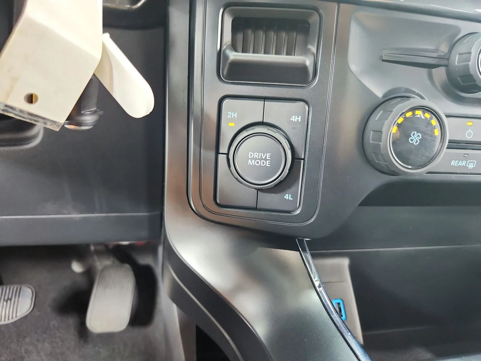 Used 2024 Carbonized Gray Metallic Ford STX image 25