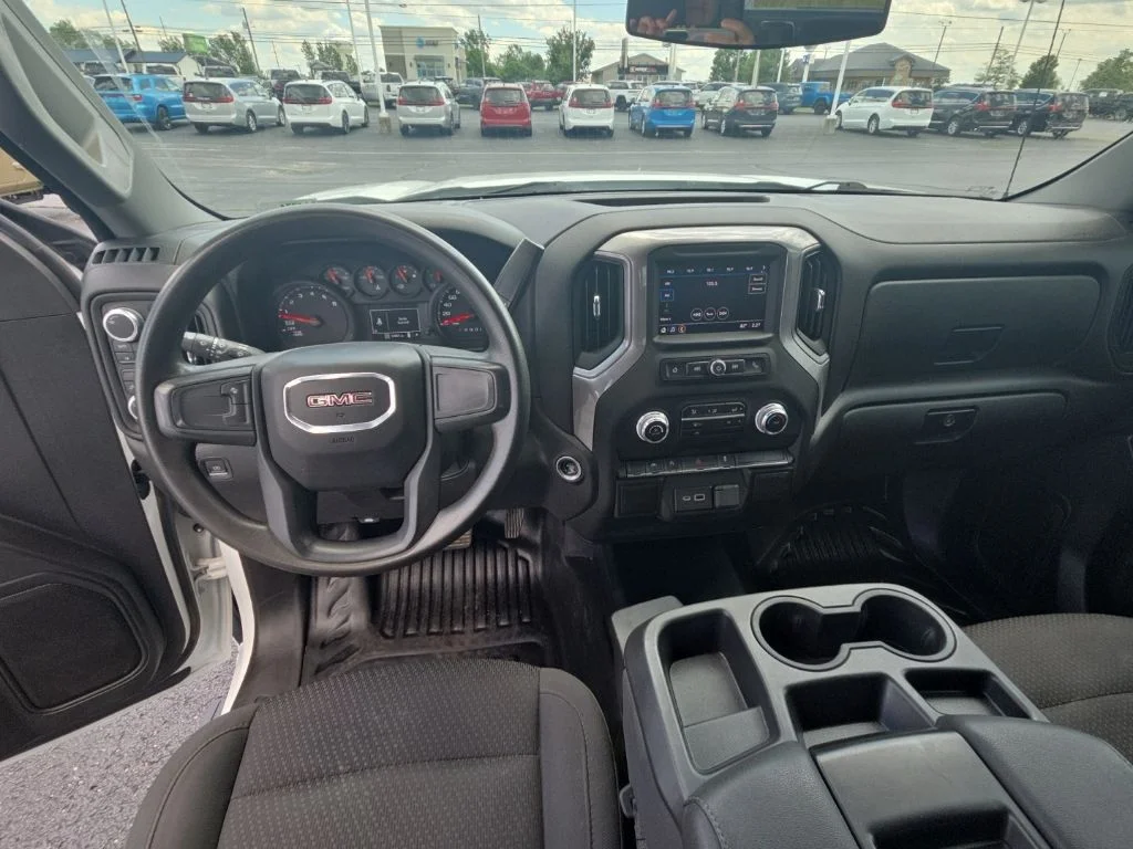 Used 2023 White GMC Pro image 34