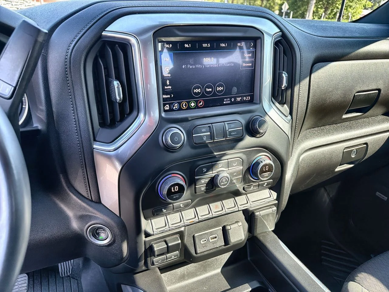 Used 2022 Black Chevrolet RST image 13