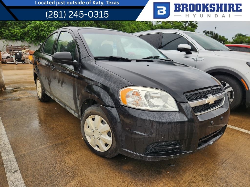 Used 2010 Black Granite Metallic Chevrolet LT w/1LT image 1