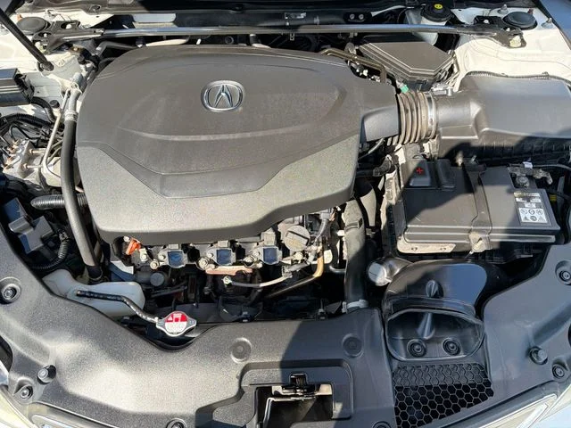 Used 2016 White Acura V6 image 20