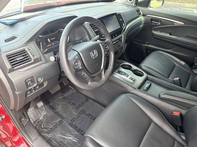 Certified Used 2022 Radiant Red Metallic II Honda AWD RTL image 21