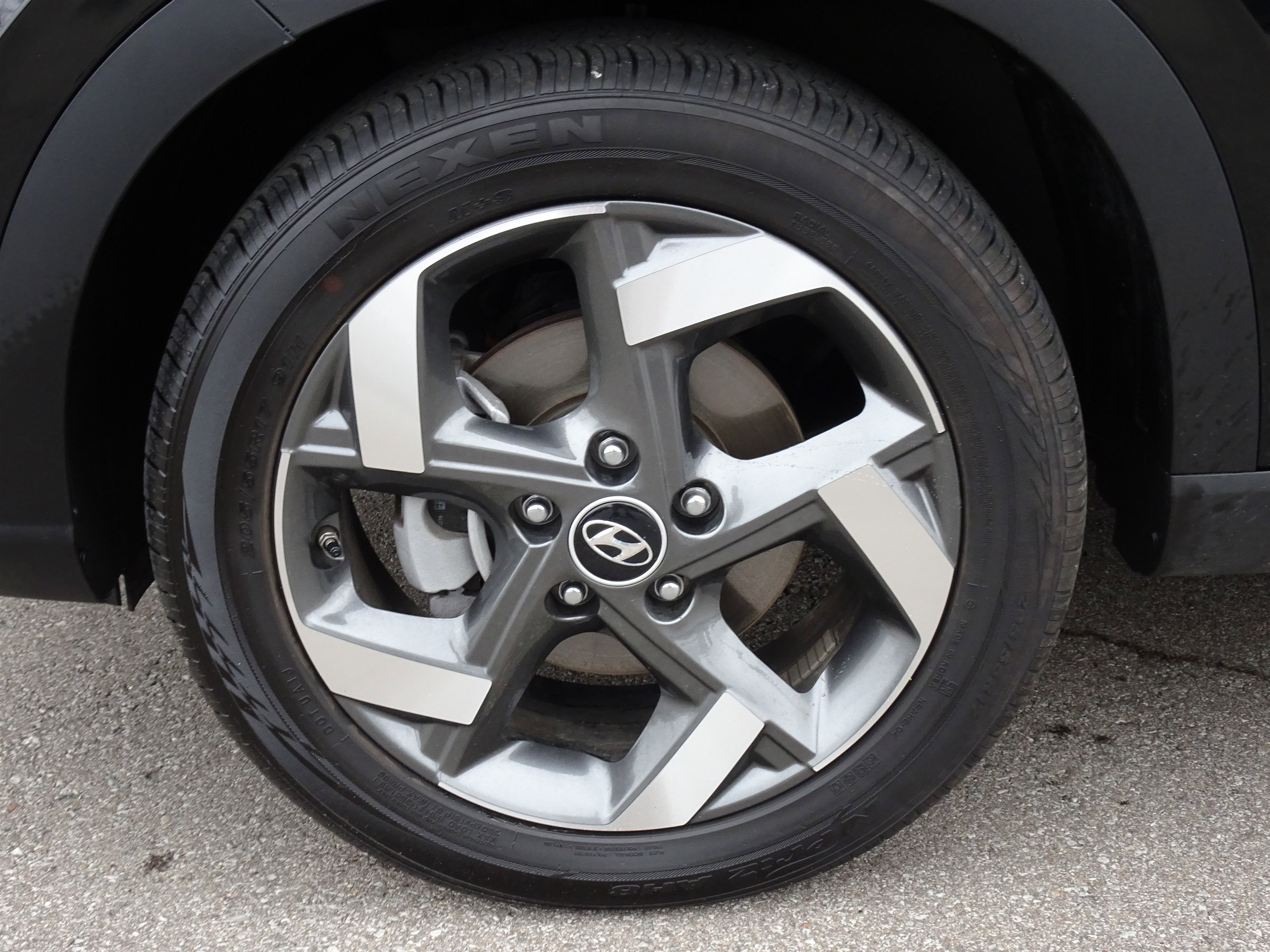 2023 Hyundai Venue SEL - Photo 26