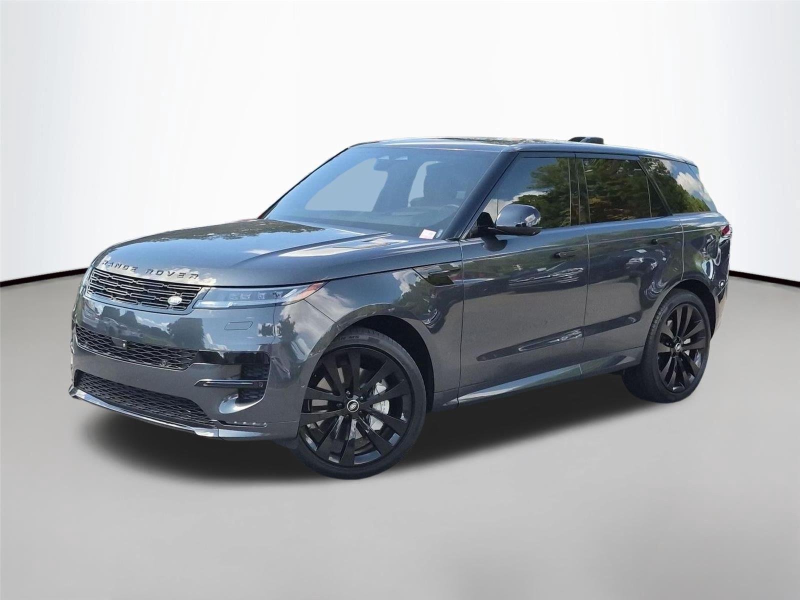 Used 2025 Carpathian Grey Premium Metallic Land Rover Dynamic SE image 1