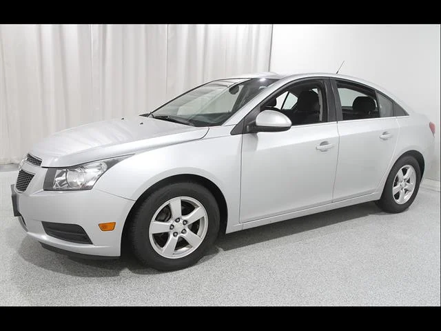 Certified Used 2014 SILVER ICE METALLIC Chevrolet 1LT image 3
