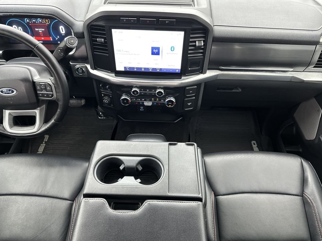 Used 2022 White Ford Lariat image 18