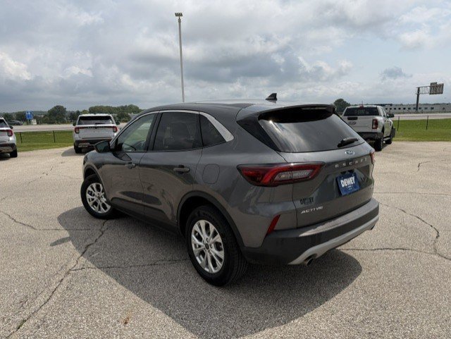 Used 2024 Gray Metallic Ford Active image 5