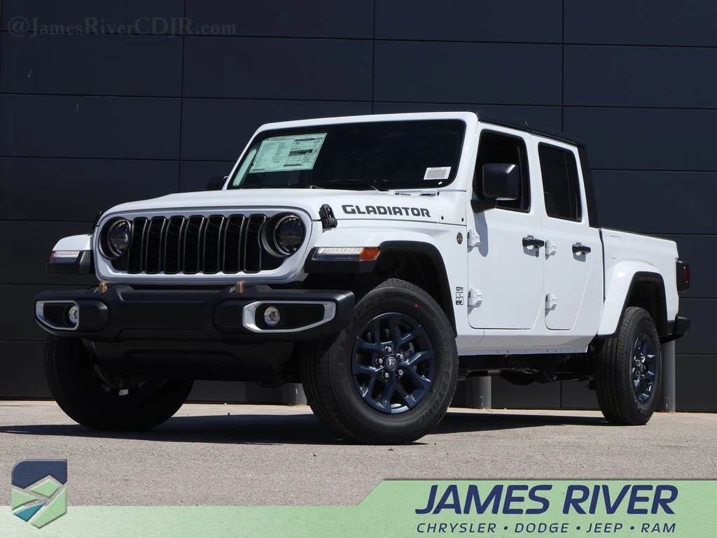 2026 Jeep Gladiator 85th Anniversary Edition Auto's photo