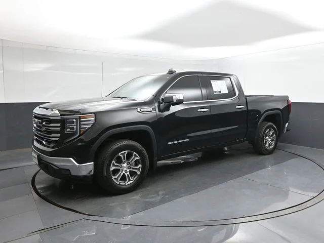2025 GMC Sierra 2WD Crew Cab Short Box SLT's photo
