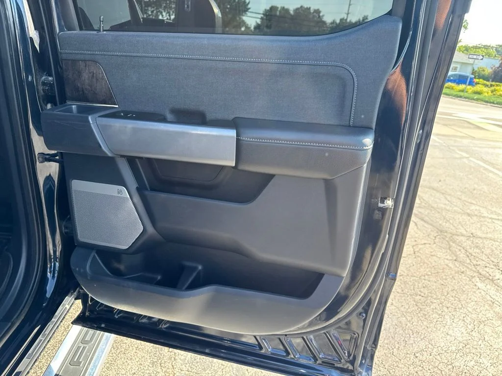 Used 2024 Blue Ford Lariat image 40