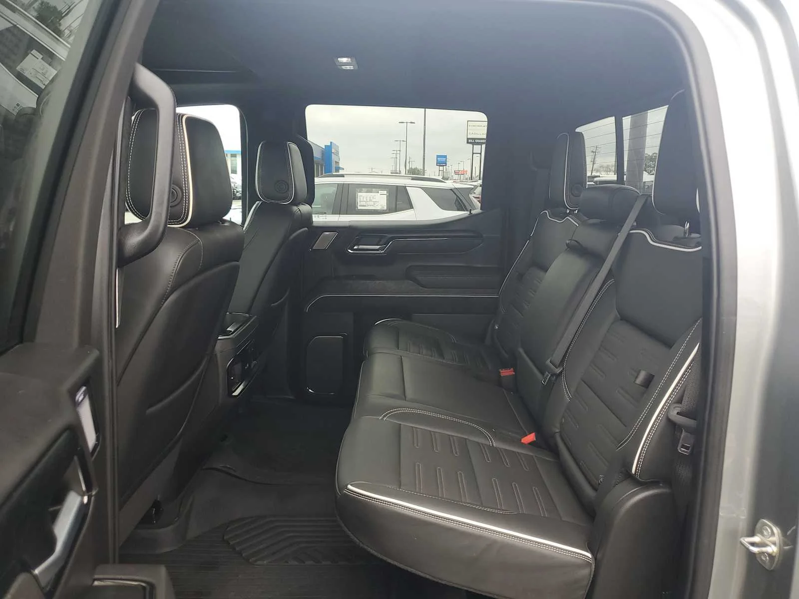 Used 2024 Sterling Metallic GMC AT4X image 14