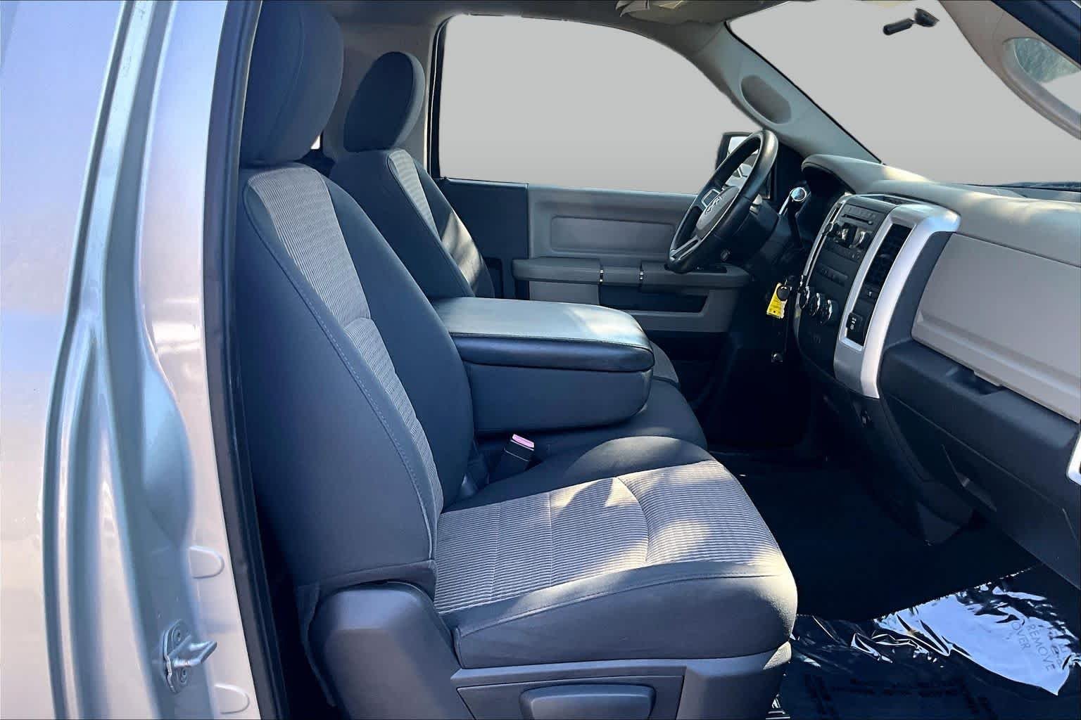 Used 2011 Bright Silver Metallic Ram SLT image 7