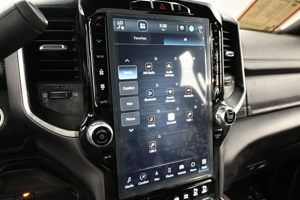 Used 2024 Diamond Black Crystal Pearlcoat Ram Laramie image 20