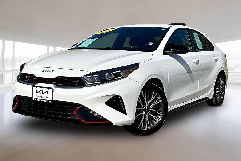 2023 Kia Forte GT-Line AT's photo