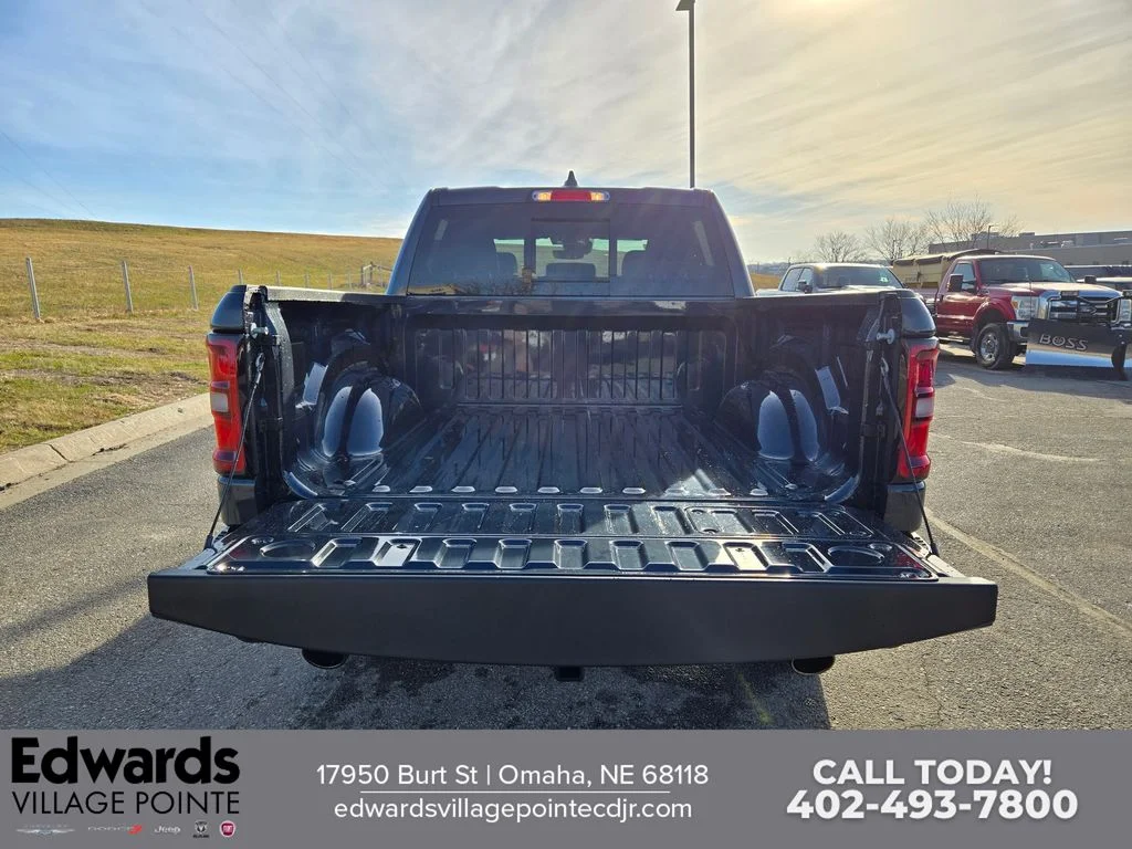 New 2026 Blue Ram Laramie image 31