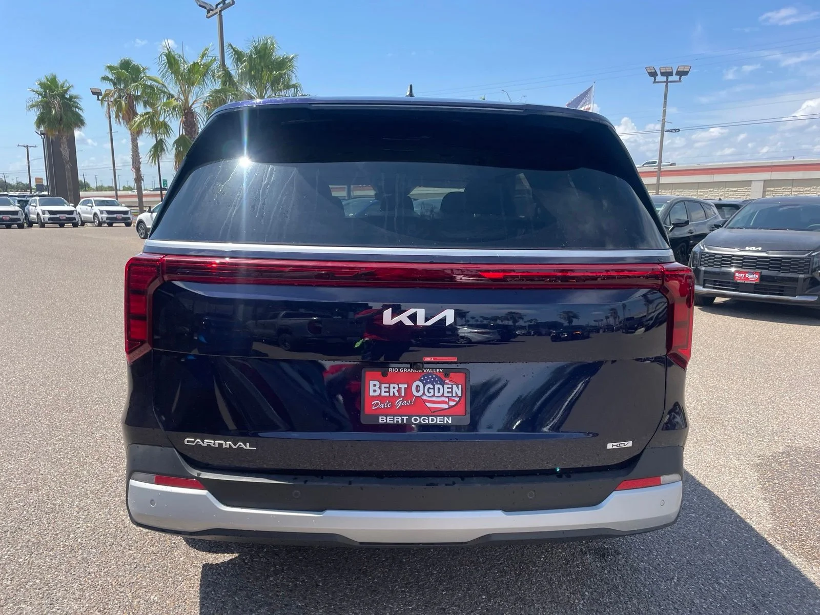New 2027 Blue Kia LXS image 6