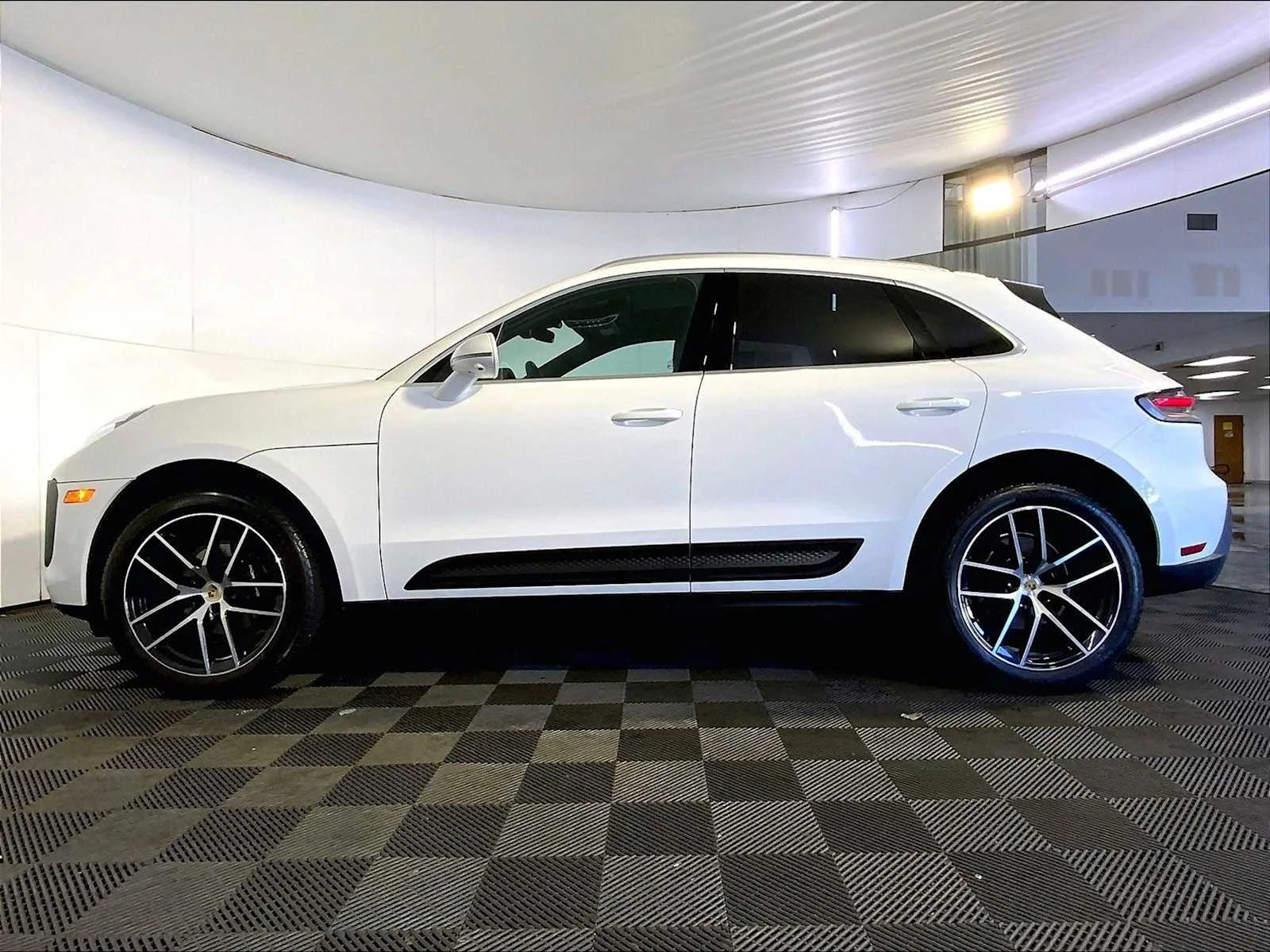 Certified Used 2024 White Porsche  image 2