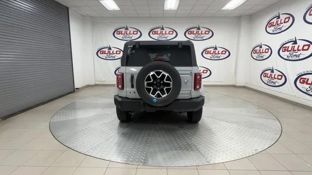 New 2026 Avalanche Gray Ford Outer Banks image 8