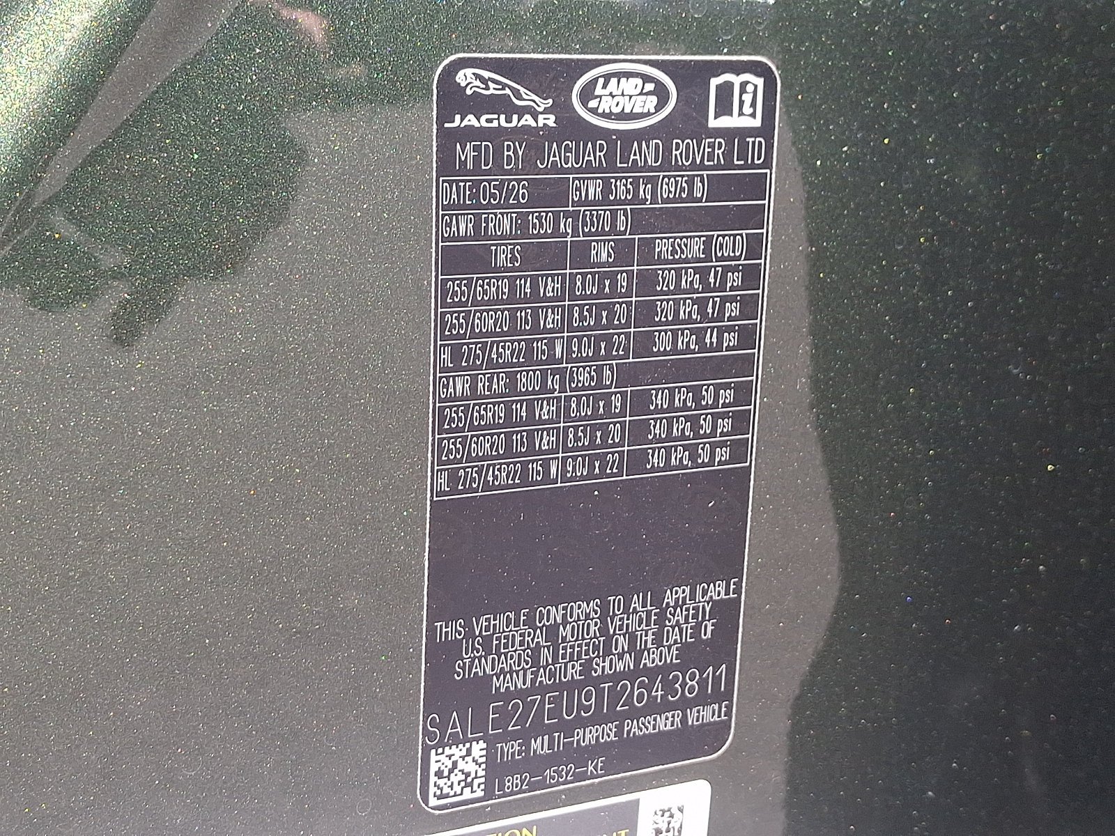 New 2026 Woolstone Green Land Rover X-Dynamic SE image 15