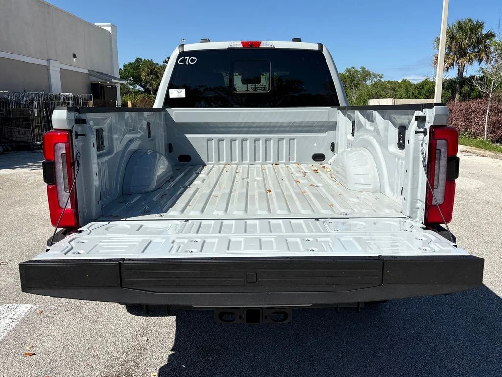 New 2026 White Ford Platinum image 30