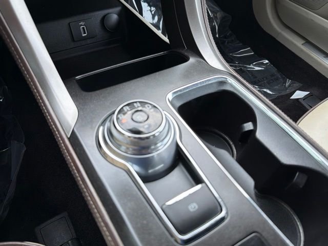Used 2017 Silver Ford Platinum image 22