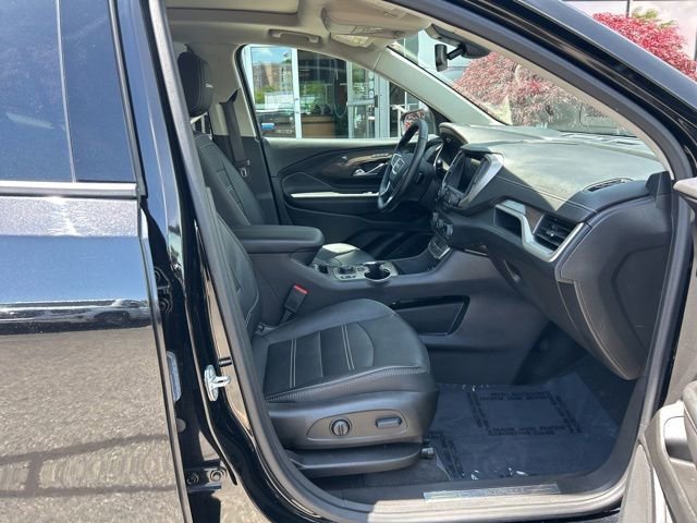 Used 2023 Ebony Twilight Metallic GMC Denali image 17
