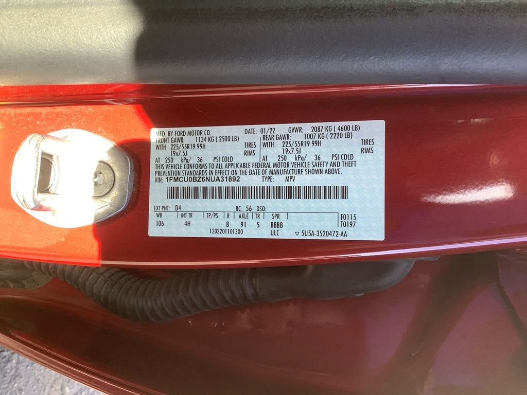 Used 2022 Red Ford SE image 20