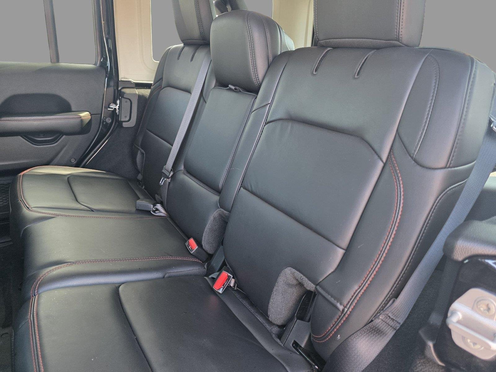 Used 2026 Black Clearcoat Jeep Rubicon image 29