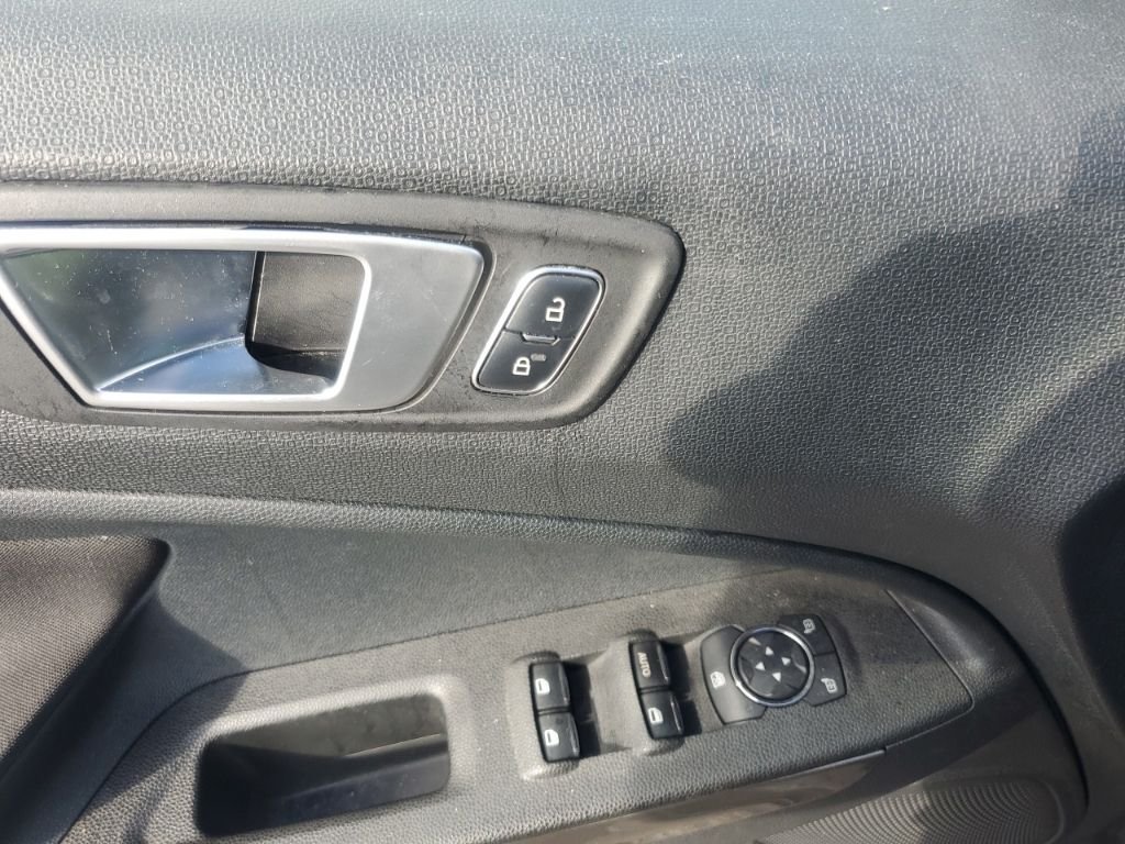 Used 2018 Black Ford SE image 18