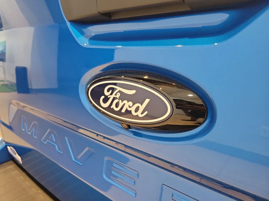 New 2026 Velocity Blue Ford Lobo™ image 7