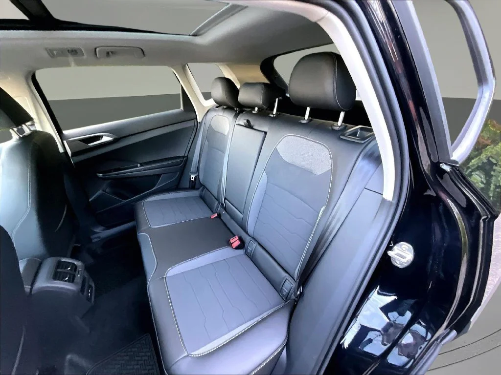 New 2027 Black Volkswagen 1.5T SE Black image 21