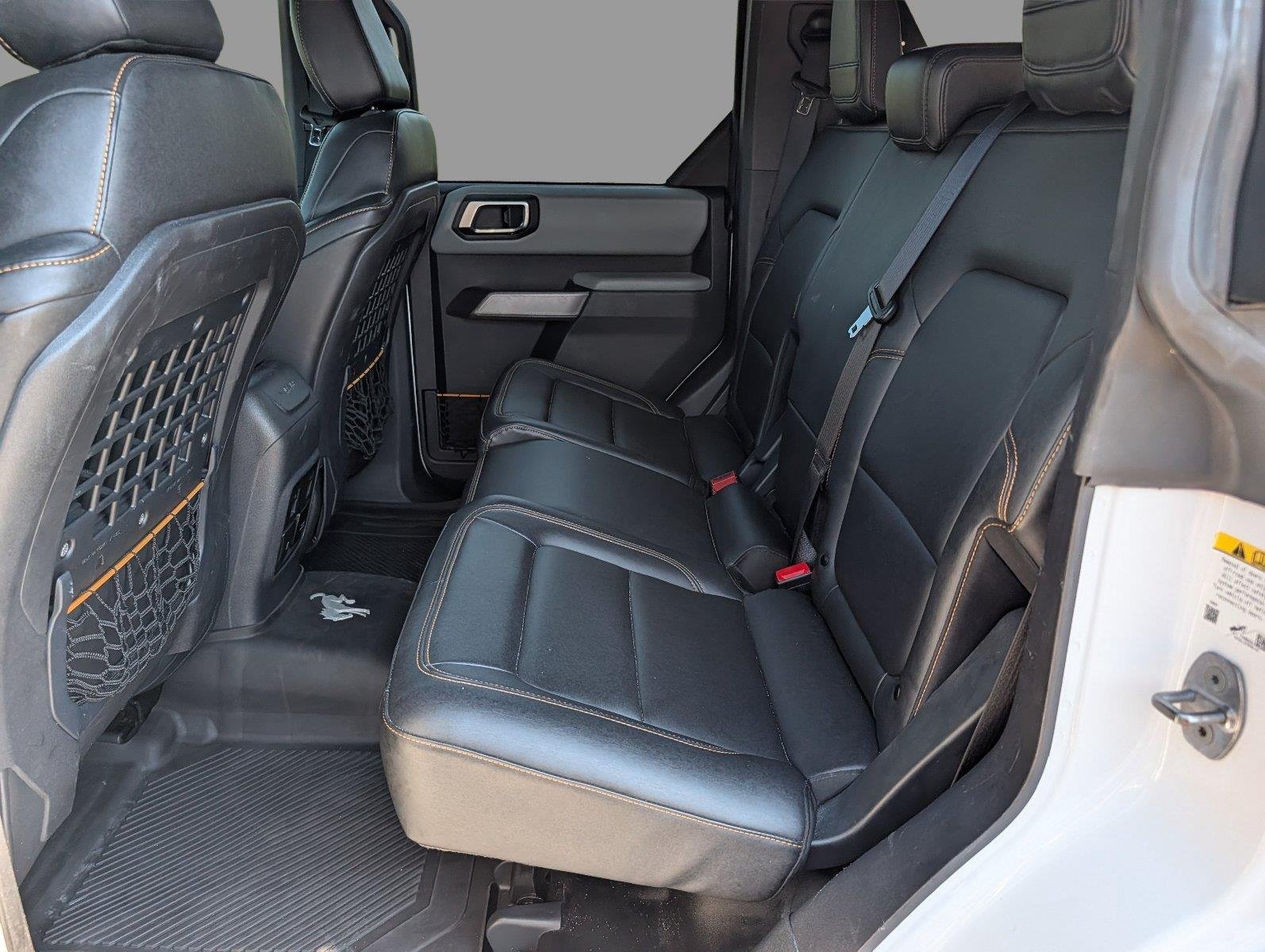 Used 2021 Oxford White Ford Badlands Advanced image 32